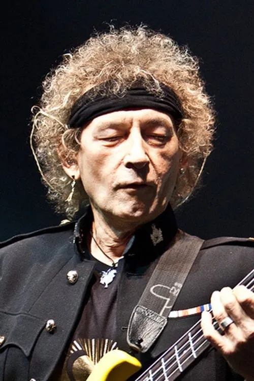 Will Hunt ha trabajado con Claudio Golinelli en 1 ocasiones