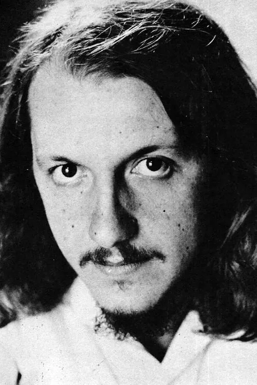 Esther Góes ha trabajado con Cláudio MacDowell en 2 ocasiones