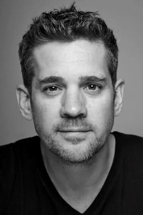 Mark Redpath ha trabajado con Clayton Watson en 1 ocasiones