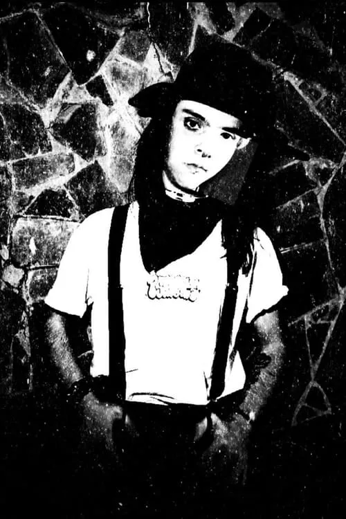 Nicolas Bragança ha trabajado con Clint Bones en 1 ocasiones