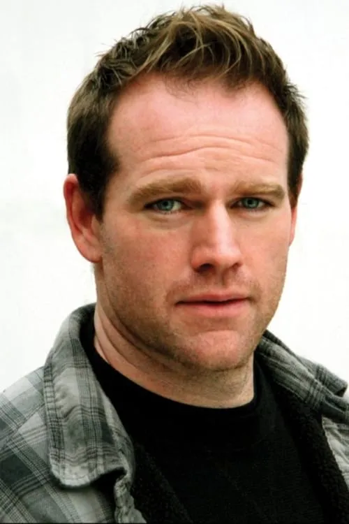 Nicholas Schutt ha trabajado con Clint Vanderlinden en 1 ocasiones