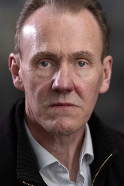 Abbie Hern ha trabajado con Clive Ward en 1 ocasiones