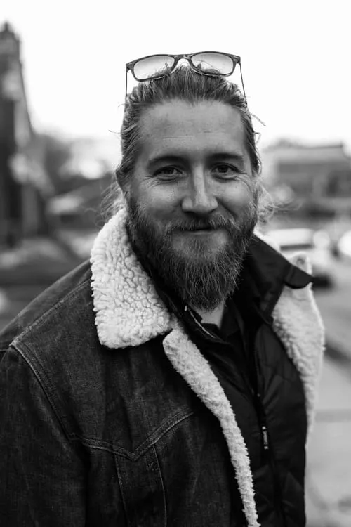 Tyler Messner ha trabajado con Cody Stokes en 1 ocasiones