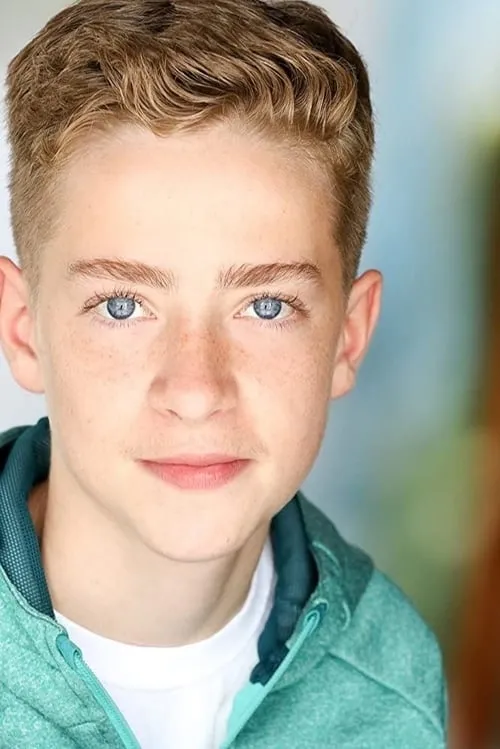 Connor Kalopsis interpretando a Ben Palmer