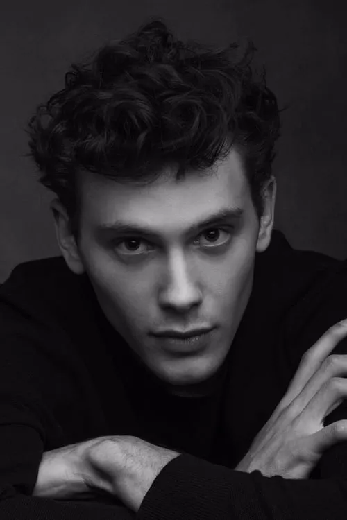 Cooper Koch en su biografía y filmografía