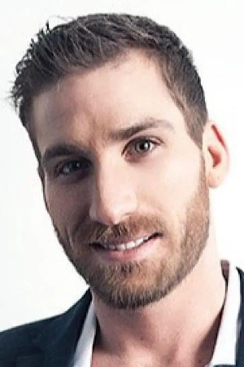 Dustin Tyler ha trabajado con Corbin Riley en 1 ocasiones