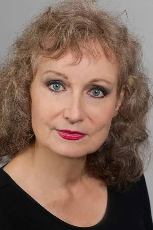 Eloïse Beaune ha trabajado con Corinne Corson en 2 ocasiones