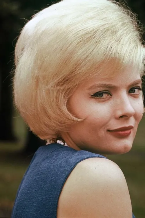 Laurent Terzieff ha trabajado con Corinne Marchand en 3 ocasiones