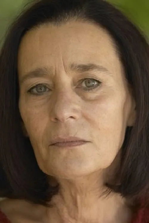 Cornelia Schmaus interpretando a Anne