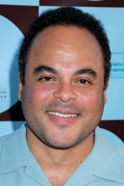 Cornell Womack — personaje: Himself - Narrator