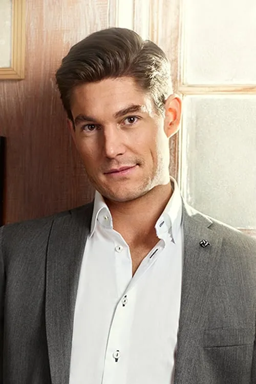 Myles Jeffrey ha trabajado con Craig Conover en 1 ocasiones