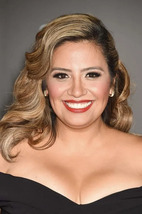 Cristela Alonzo — personaje: Cristela Hernandez