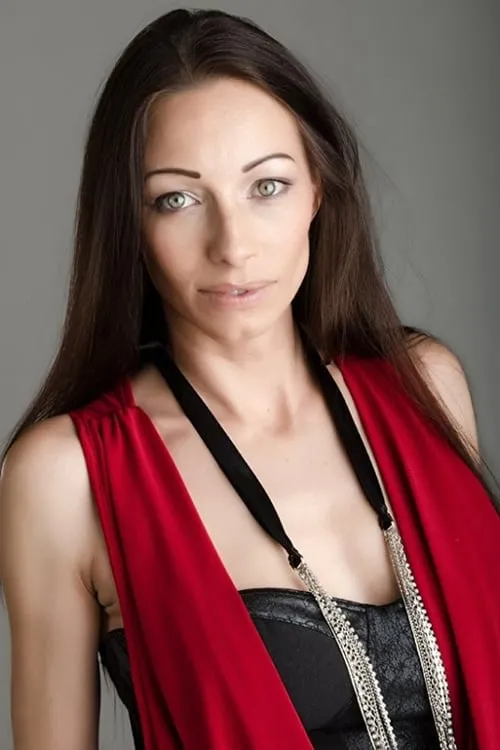 Conal Byrne ha trabajado con Cristin Azure en 1 ocasiones