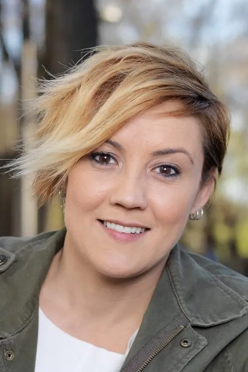 Dacil Bastida ha trabajado con Cristina Pardo en 1 ocasiones