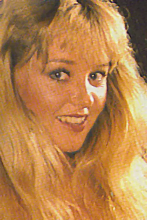 Diva ha trabajado con Crystal Holland en 3 ocasiones