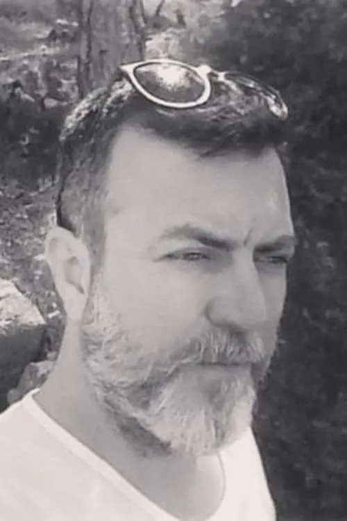 Naci Adigüzel ha trabajado con Cuneyt Yanar en 1 ocasiones