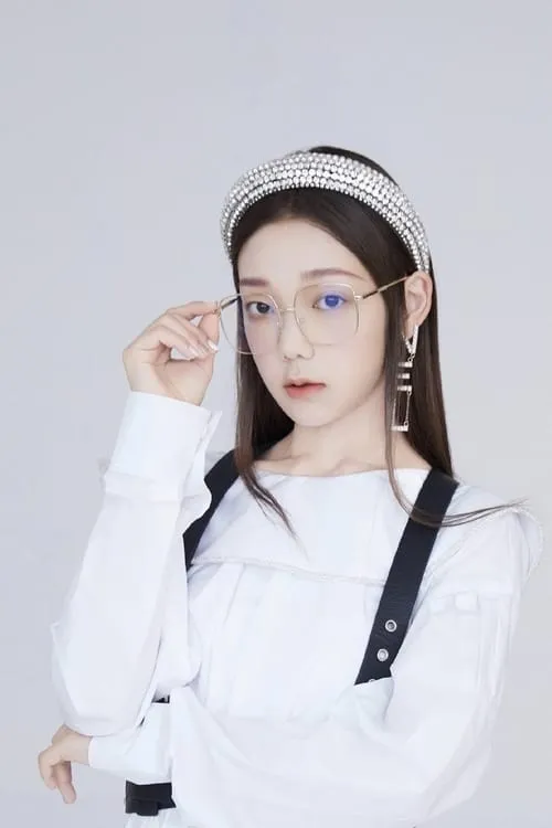 Yunpeng Yue ha trabajado con Curley G en 1 ocasiones