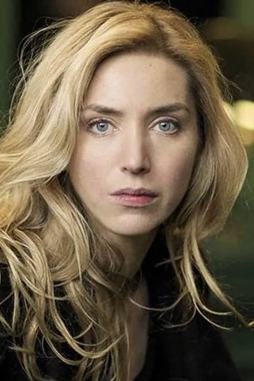 Yoli Fuller ha trabajado con Cyrielle Debreuil en 1 ocasiones