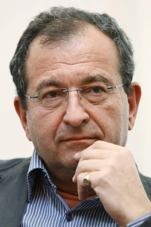 Pavel Taussig ha trabajado con Cyril Höschl en 1 ocasiones