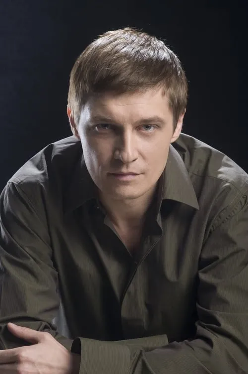 Laisvunas Raudonis ha trabajado con Dainius Gavenonis en 1 ocasiones