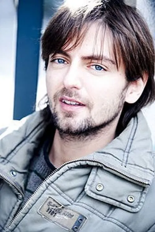 Anna Maria Petrova ha trabajado con Damiano Russo en 1 ocasiones