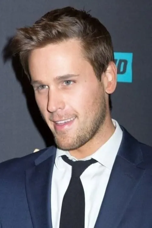 Paloma Guzmán ha trabajado con Dan Amboyer en 1 ocasiones