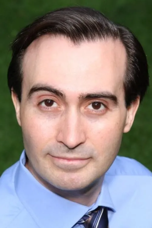 Dan Marshall interpretando a Machmood