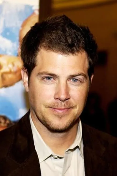 Dan Montgomery Jr. interpretando a Brady