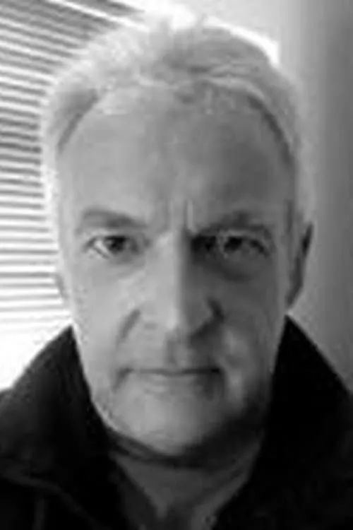 John Chancer ha trabajado con Dan Russell en 1 ocasiones