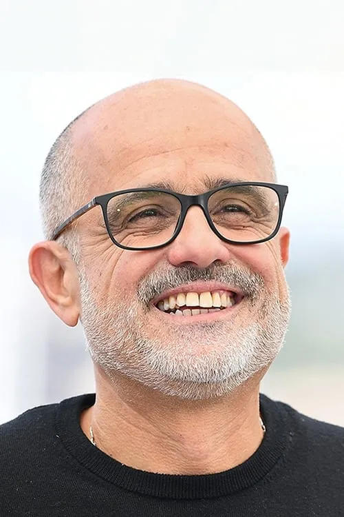 Dalma Maradona ha trabajado con Daniel Arcucci en 1 ocasiones