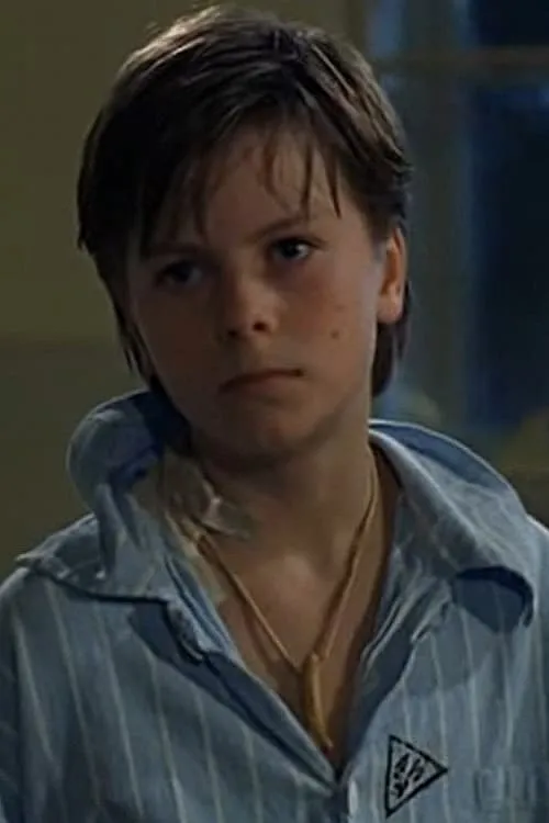 Daniel Douda interpretando a