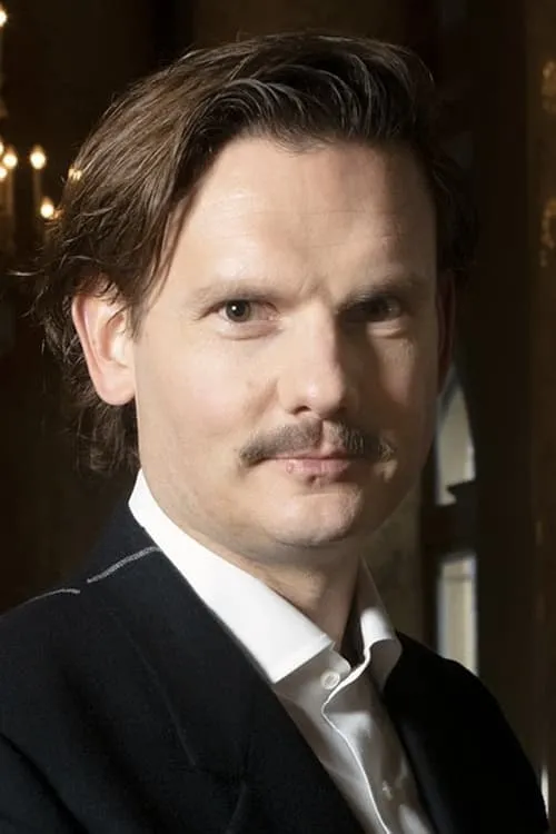 Alexandre Koberidze ha trabajado con Daniel Hoesl en 1 ocasiones