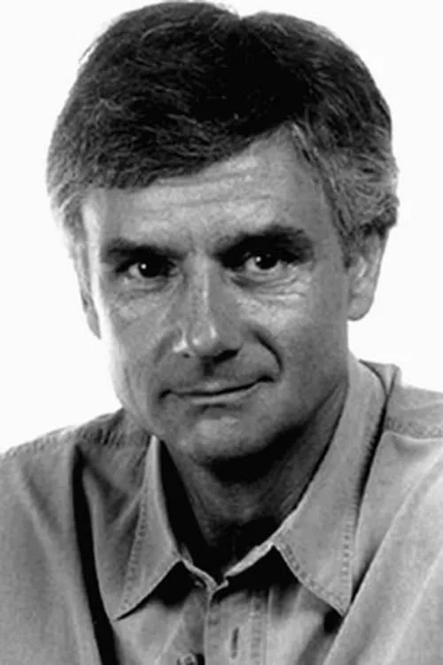 Daniel Rivière — personaje: Julien Dabert