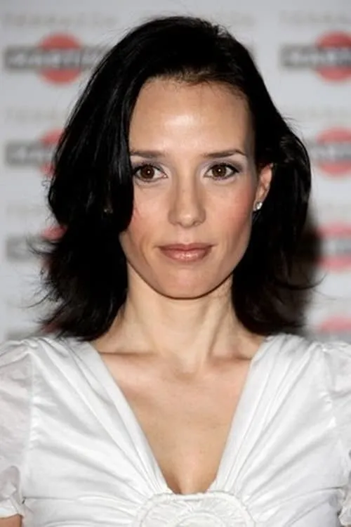 Daniela Piazza interpretando a Veronica