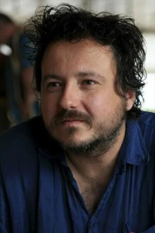 Danilo Šerbedžija interpretando a Pero