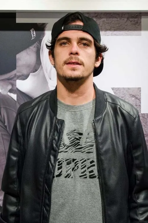 Danny Cerezini interpretando a Himself