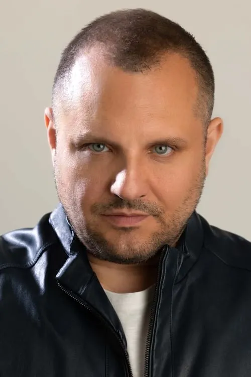 Logan Crawford ha trabajado con Danny Doherty en 1 ocasiones