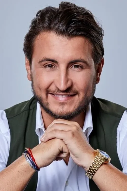 Danny Froger — personaje: Self