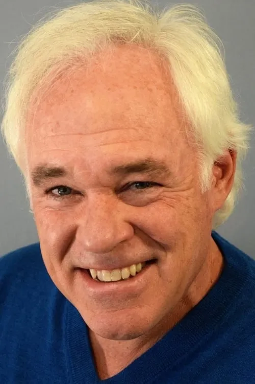 Danny Winn interpretando a Happy Jim