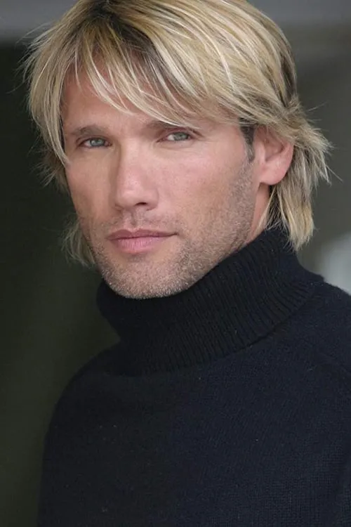 Reeve Carney ha trabajado con Darko Ostojic en 1 ocasiones