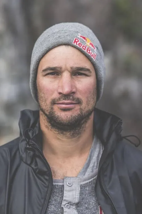 Thomas Vanderham ha trabajado con Darren Berrecloth en 3 ocasiones