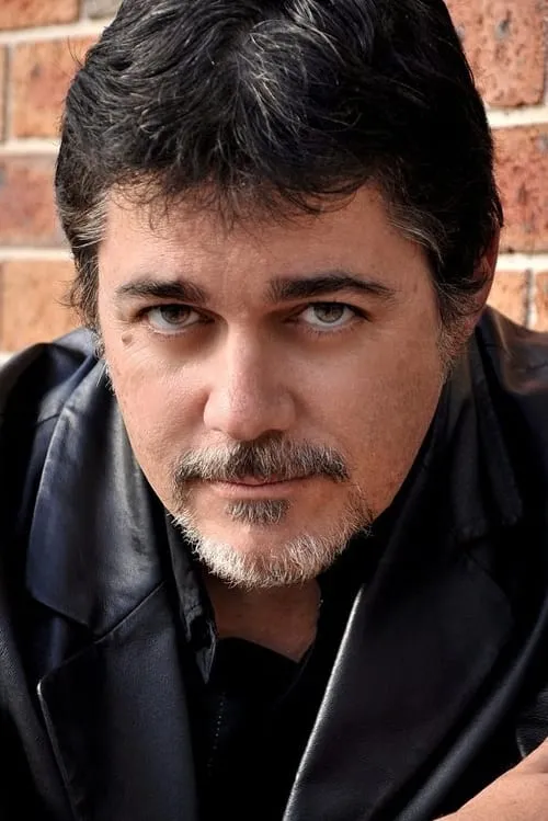 Josh Picker ha trabajado con Darren K. Hawkins en 1 ocasiones