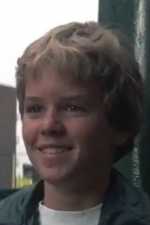 Nicholas Gilbert ha trabajado con Darryl Cooksey en 1 ocasiones