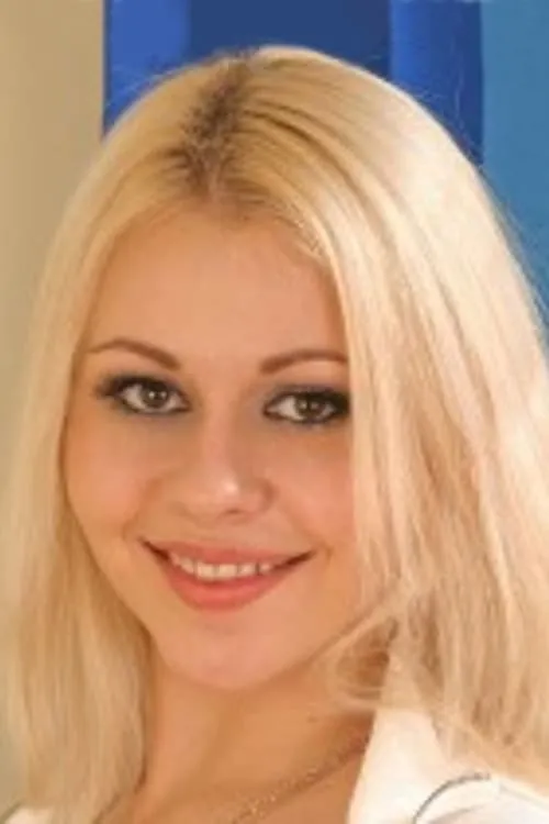 Dasha interpretando a 