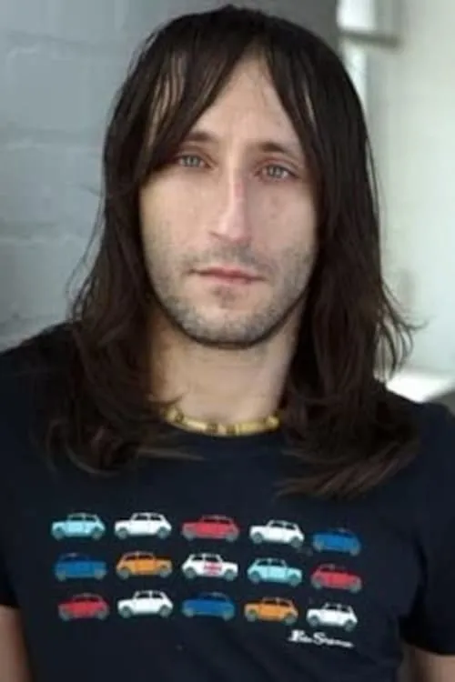 Sascha Cole ha trabajado con Dave Kiner en 1 ocasiones