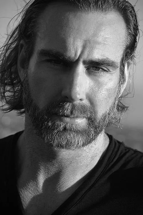 David B. Meadows interpretando a Jock