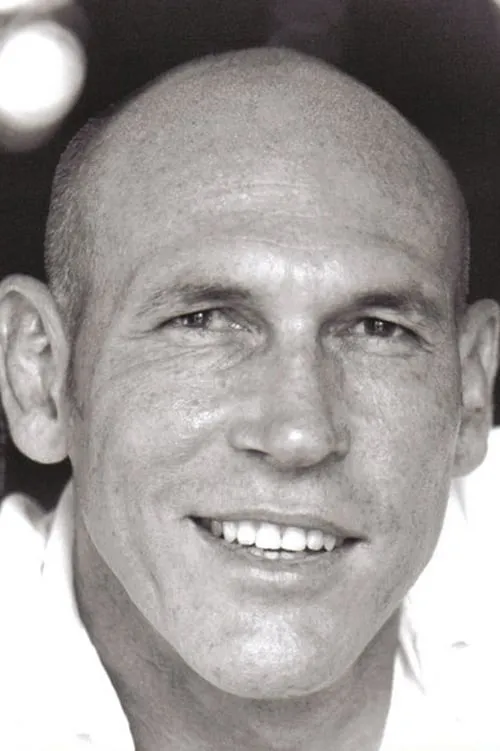 Joe Manning ha trabajado con David Bowers en 1 ocasiones