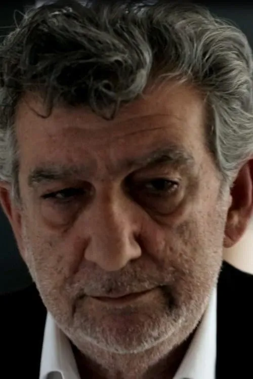 David Hovan interpretando a Giano