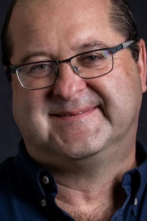 David Hunt — personaje: Self - Presenter