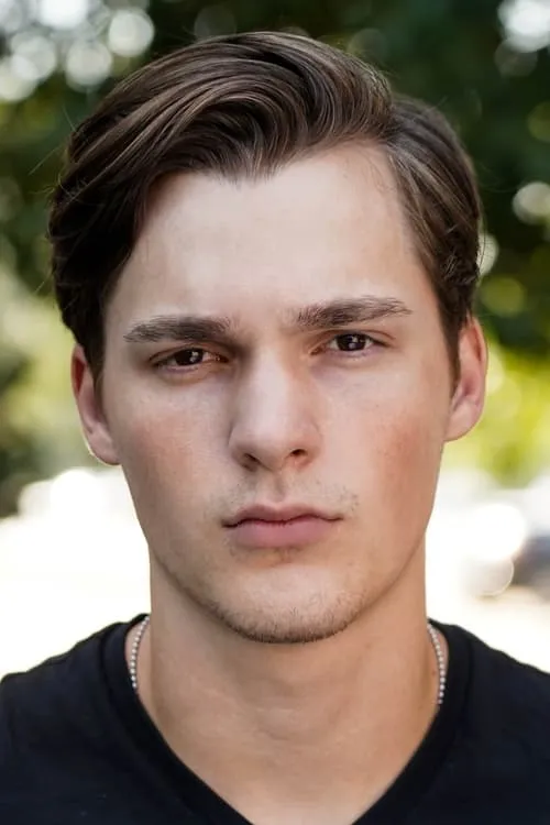 Isabelle Almoyan ha trabajado con David Michael Reardon en 2 ocasiones